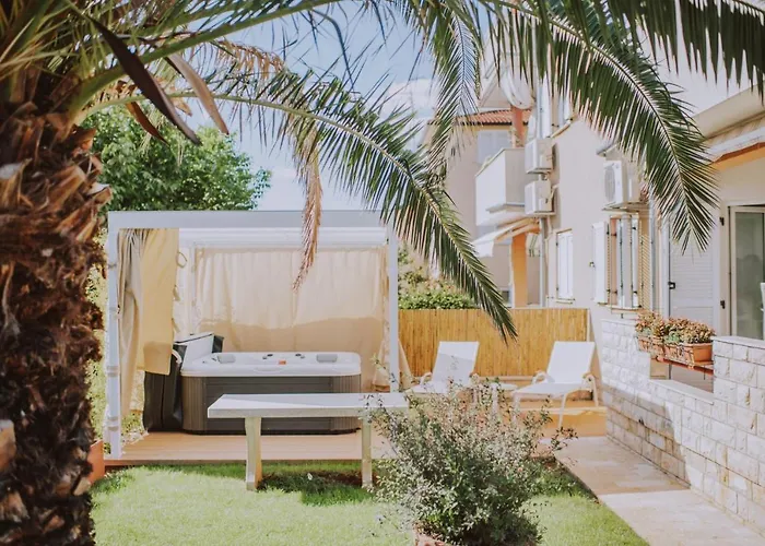 Apartman Hola