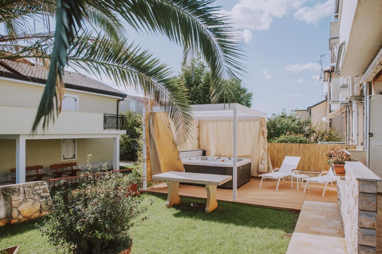 Apartment Hola
